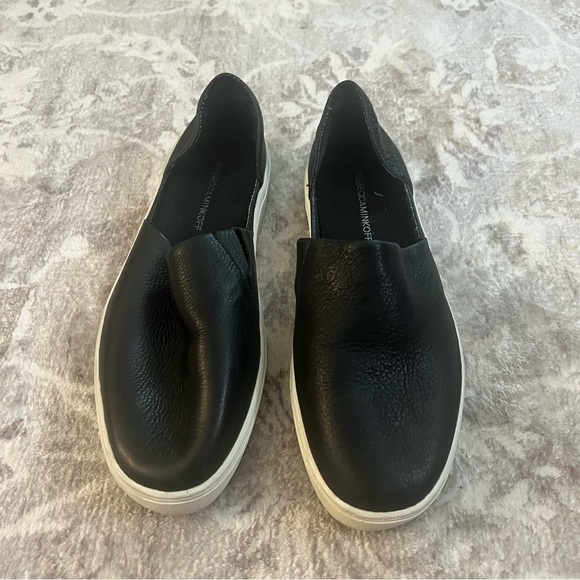 Rebecca Minkoff Shoes - Rebecca Minkoff black leather slip on comfort sneaker. Size 8.5